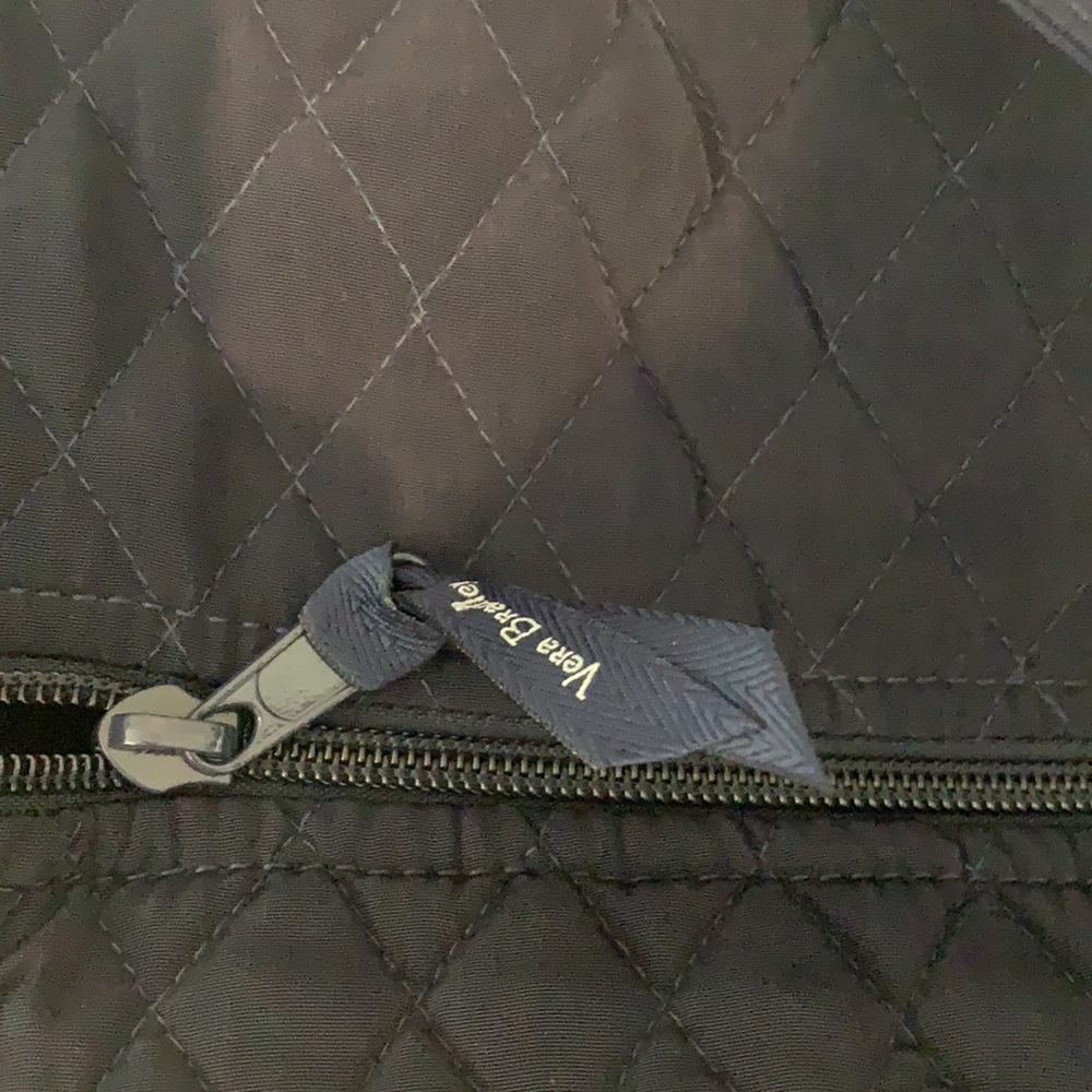 NWT Vera Bradley large duffel classic navy - Picture 6 of 8